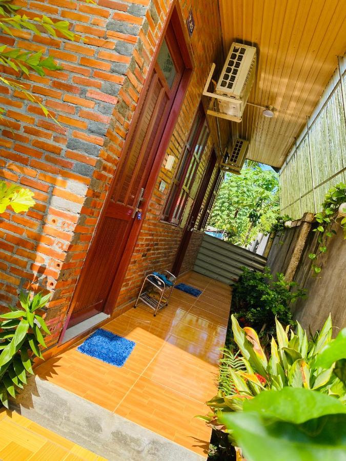 Nam Cat Tien Homestay Exterior photo