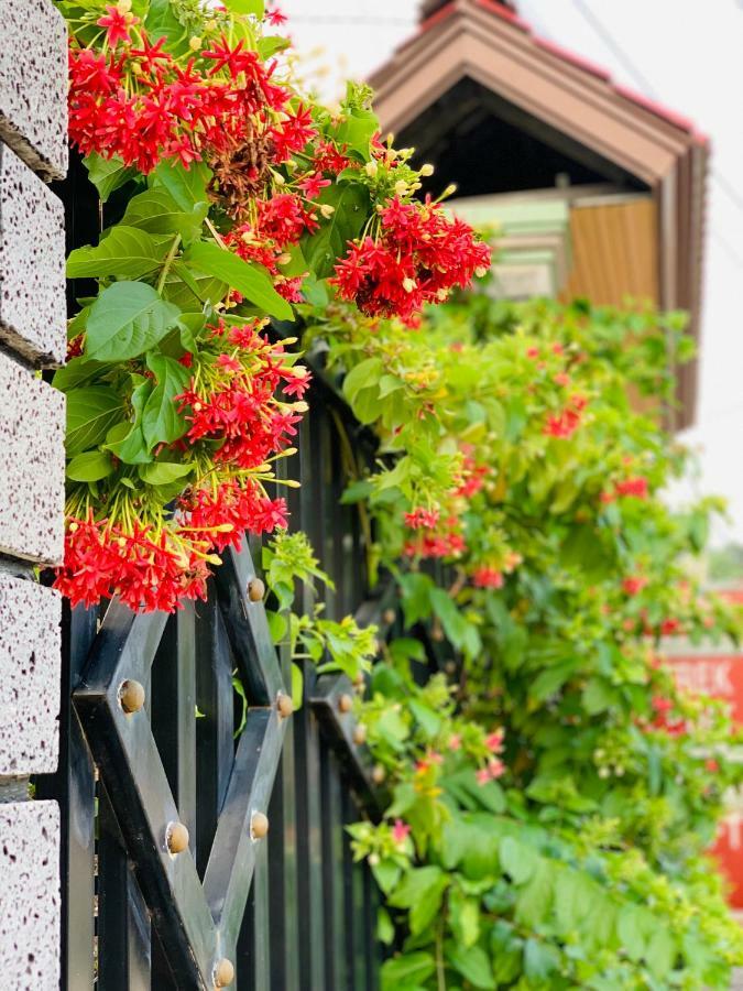 Nam Cat Tien Homestay Exterior photo