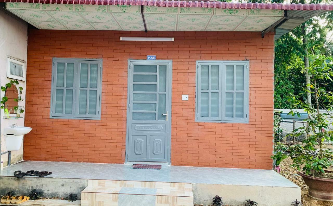 Nam Cat Tien Homestay Exterior photo